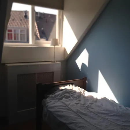 Homestay Eksterstraat Accommodatie bij particulieren Amsterdam
