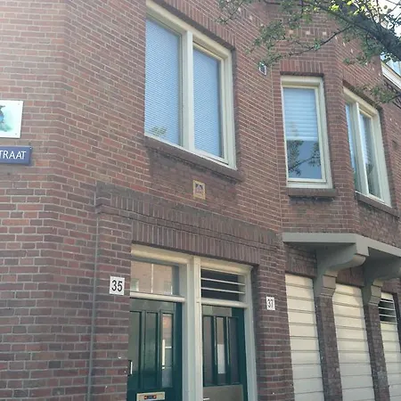 Homestay Eksterstraat